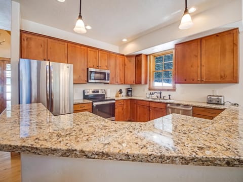 Fully equipped kitchen