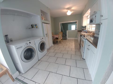Large Front Loader Washer & Dryer