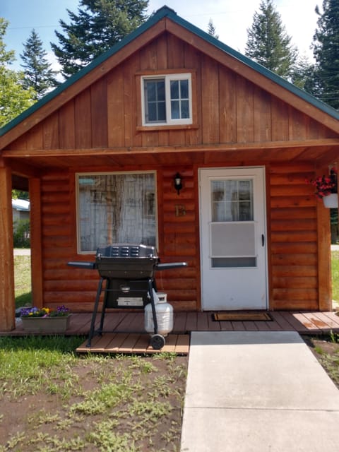 Welcome to Kozy Cabin B!