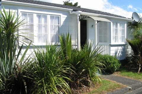 Koru Cottage.
