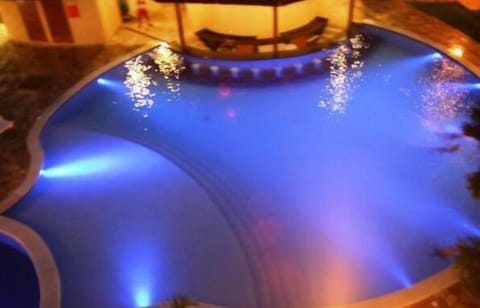 2 outdoor pools, pool umbrellas, sun loungers