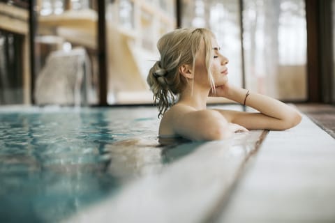 Seasonal outdoor pool