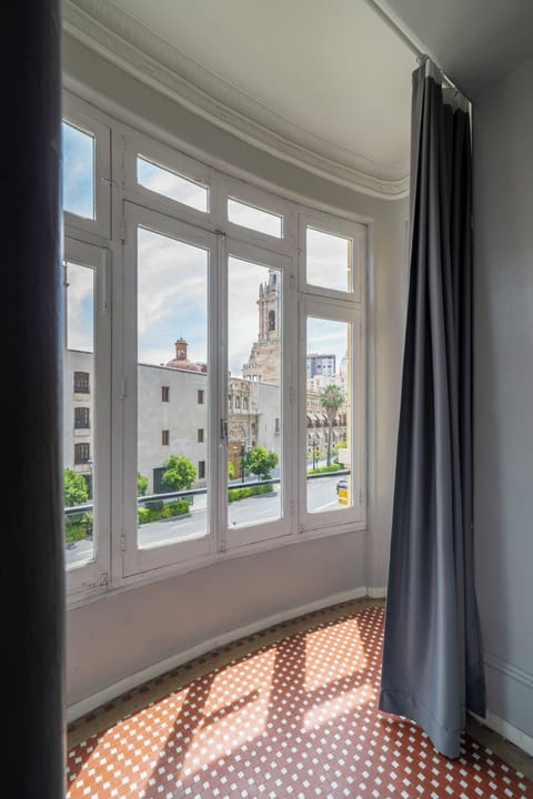 Shared Dormitory, Shared Bathroom (1 bed in 8 Bed Dorm) | Pillowtop beds, in-room safe, free WiFi, bed sheets