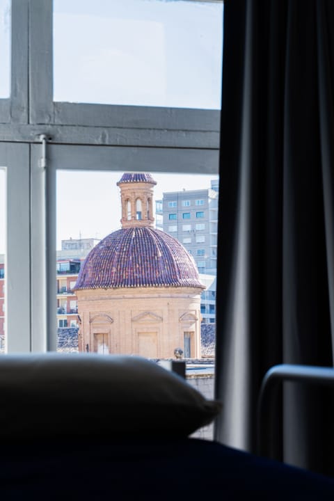 Shared Dormitory, Shared Bathroom (1 bed in 8 Bed Dorm) | Pillowtop beds, in-room safe, free WiFi, bed sheets