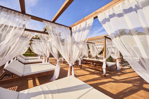 Sundeck