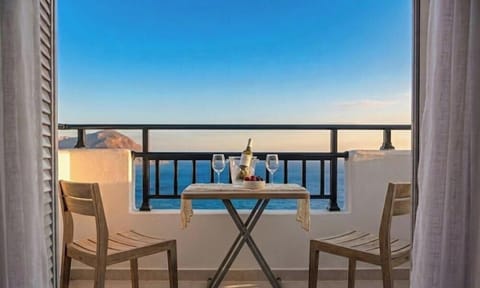 Panoramic Room, Sea View | Egyptian cotton sheets, in-room safe, soundproofing, iron/ironing board
