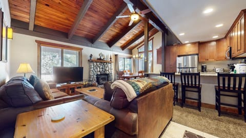 Condo, 2 Bedrooms | Living area | Smart TV