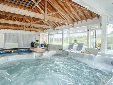 Cottage | Pool | Indoor pool