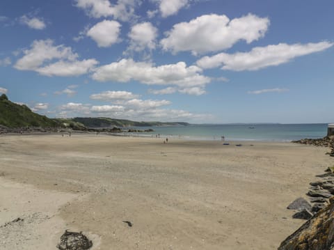 Cottage | Beach