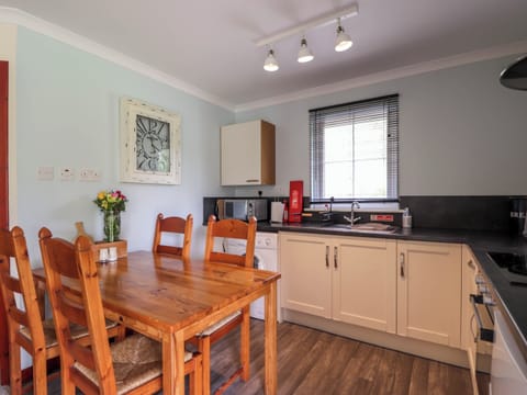 Fridge, microwave, stovetop, toaster