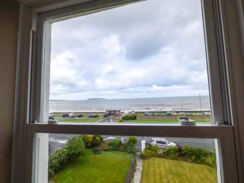 Cottage | 3 bedrooms, individually decorated, individually furnished, free WiFi