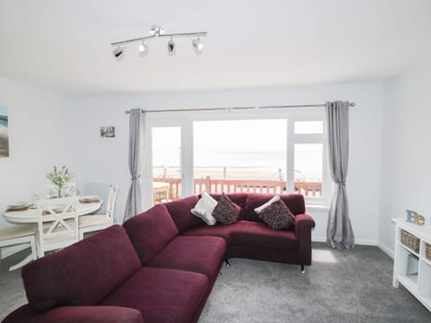 Cottage | Living room | TV, DVD player