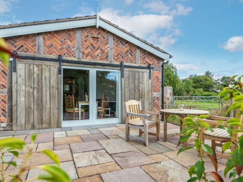 Cottage | Balcony