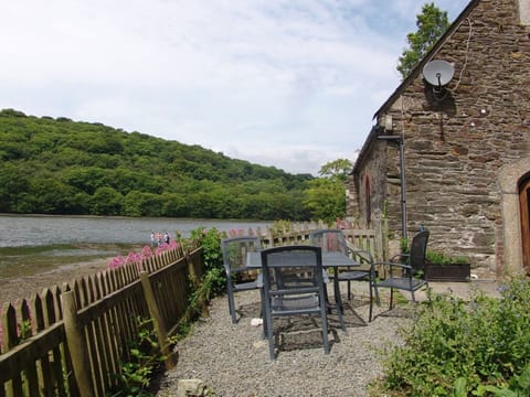 Cottage | Balcony