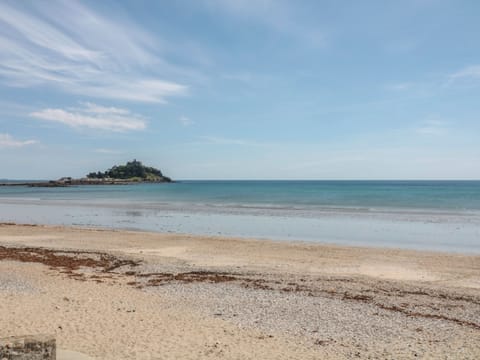 Cottage | Beach | Beach nearby