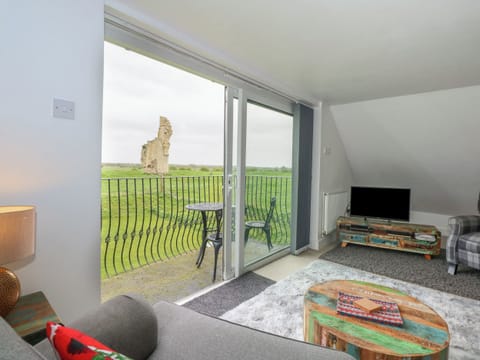 Cottage | Living area | TV, DVD player