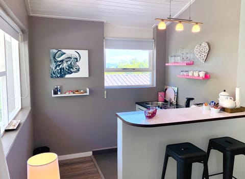 Junior Suite, 1 Bedroom, Mountain View (Buffalo) | Private kitchen | Fridge, microwave, coffee/tea maker, electric kettle