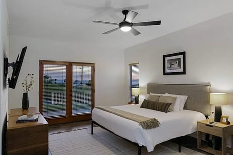 Huge master bed. New high quality mattress.