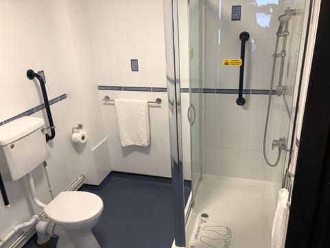 Executive Double Room, 1 Double Bed, Non Smoking | Bathroom shower