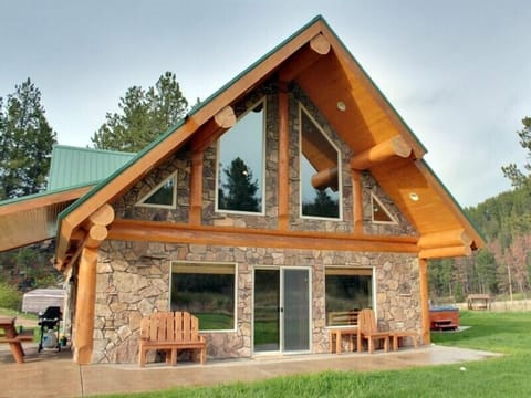 Front of the cabin looks toward the Spring Creek and into Forest Service land.