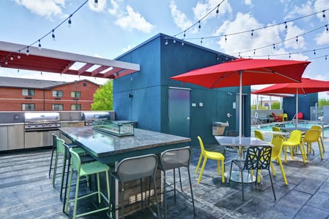 Seasonal outdoor pool