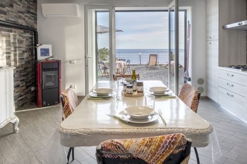 Apartment, 1 Bedroom, Sea View | Private kitchen | Full-size fridge, microwave, oven, stovetop