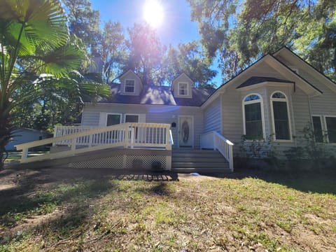 Welcome to Bell Point!