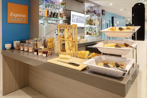 Free daily self-serve breakfast