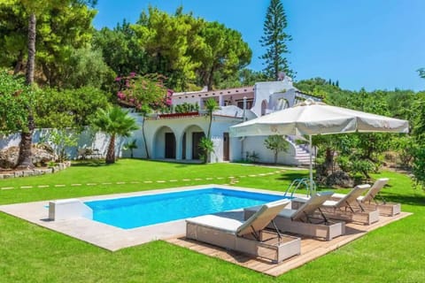 Astarte Villas - Hacienda Beach Villa