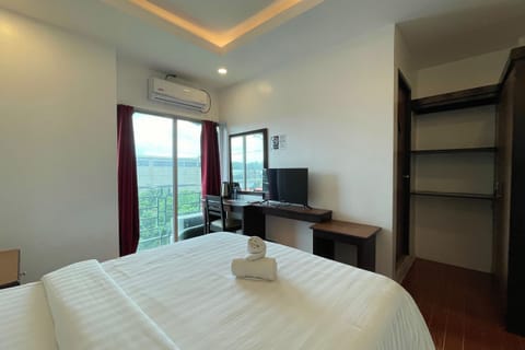 Superior Room | Free WiFi, bed sheets