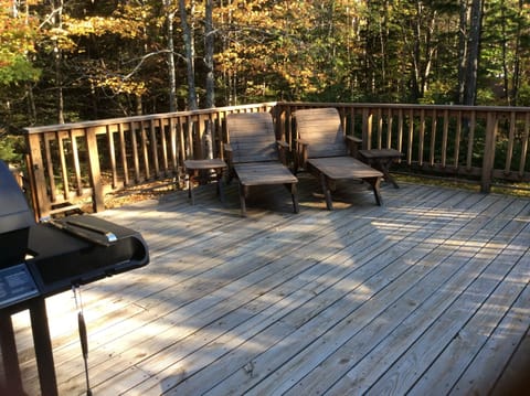 Deck with grill