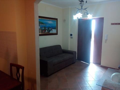 Duplex, 1 Bedroom | Living area | TV