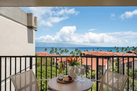 Relax on your private, and fully furnished lanai with view of the Pacific ocean