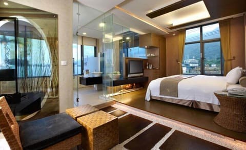 Standard Double Room | Desk, free WiFi, bed sheets