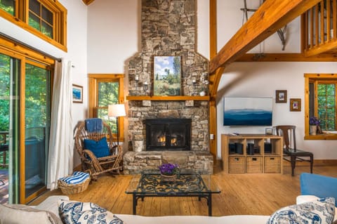 Welcome to Waterfall Cottage!