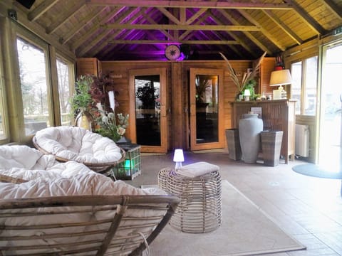 Couples treatment rooms, massages