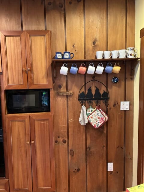 Coffee Mugs and Microwave