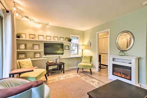Hilton Head Vacation Rental | 1BR | 2BA | Stairs Required | 1,000 Sq Ft