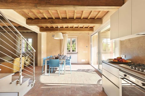 Common Room, Dining Room, Kitchen