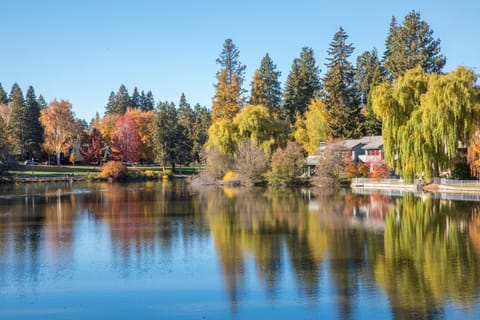 House is directly across from Drake Park and downtown Bend