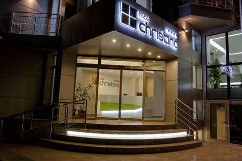 Front of property - evening/night
