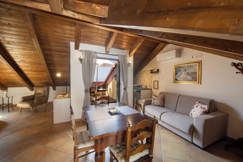 Deluxe Double Room, 1 Double Bed with Sofa bed, Non Smoking, Ocean View | Living area | Flat-screen TV