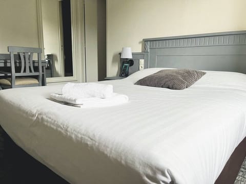 Comfort Double Room | Individually decorated, individually furnished, desk, free WiFi