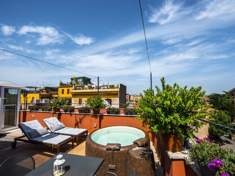 Apartment (Attic) | Terrace/patio