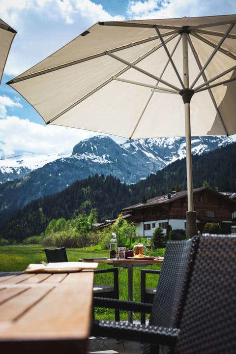 Sundeck
