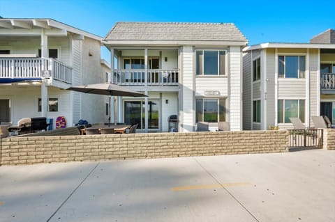 908 E. Oceanfront