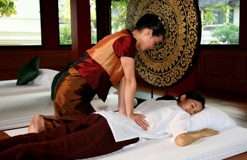 Massage in accommodation