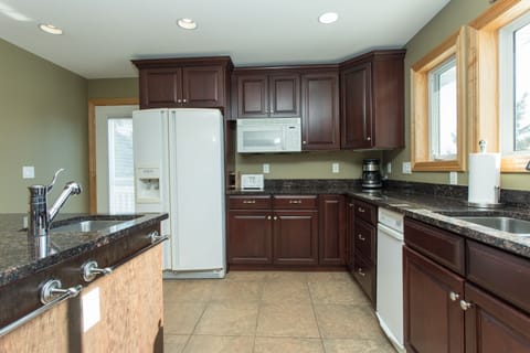 Kitchen (Fridges in Kitchen, Garage and Lower Level)