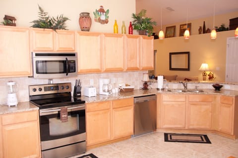 Spacious and fully equipped kitchen