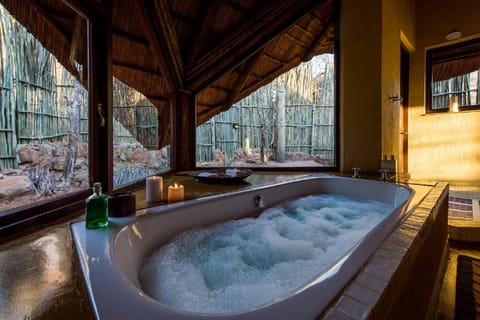 Couples treatment rooms, hot stone massages, Swedish massages